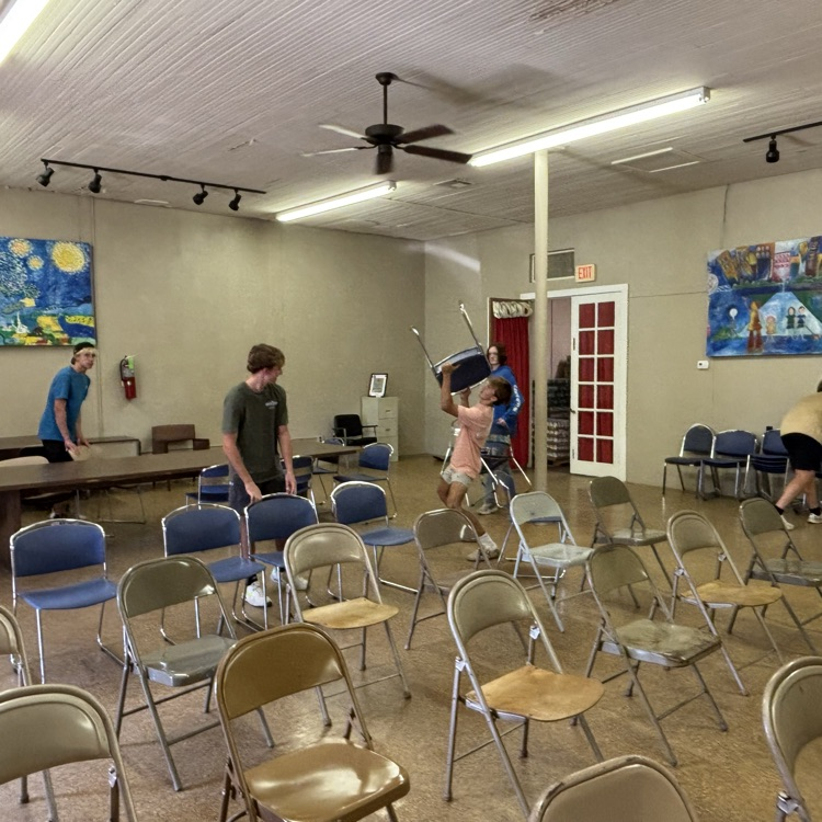 ✨ A big thank you to our Amory High School Key Club for giving their time and energy to serve our community! 💛🖤 Today, members worked hard cleaning and organizing at the Amory Food Pantry. We’re so proud of their dedication to helping others and making a difference! 🥫🤝