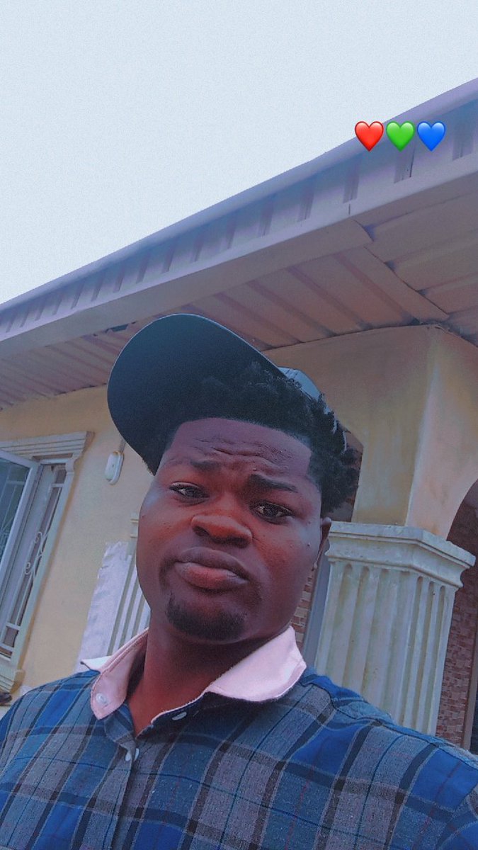 kaylarmoore's tweet photo. Few mins to ur day 😇

Rocking @Olamide all day 🥰🎼🎵💯

#olamidebaddo https://t.co/d57r90Q5K4