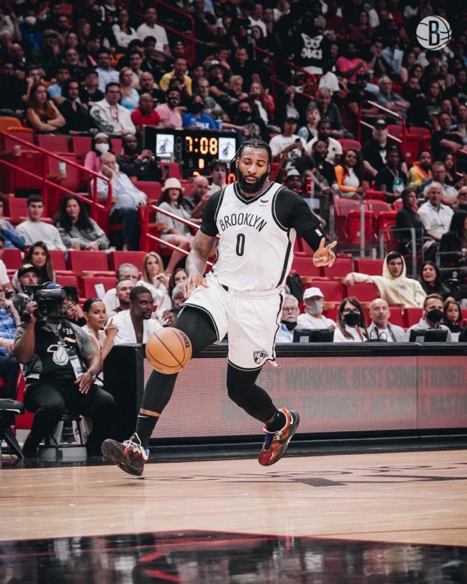 The 6’8 PGs blowing right past my 95 perimeter Defense in 2K26 😭