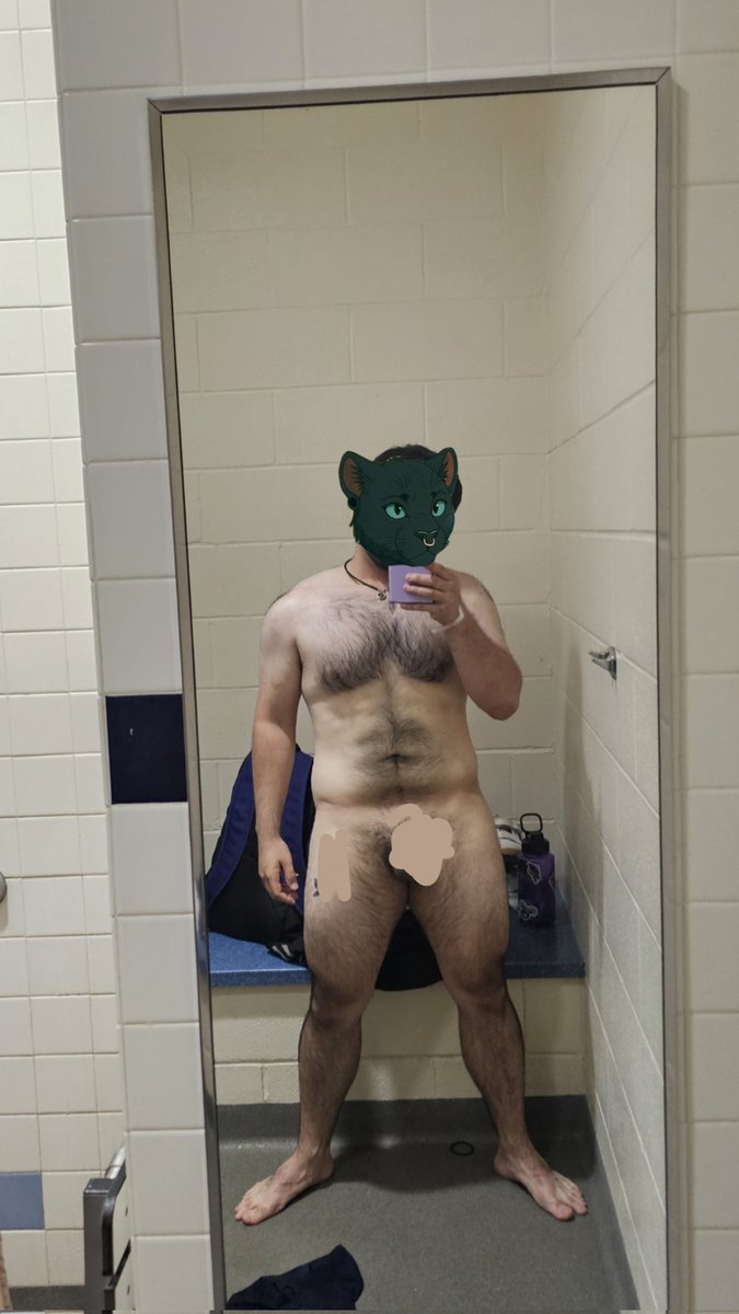 Someone help me get a pizza tonight I'm too sad to cook