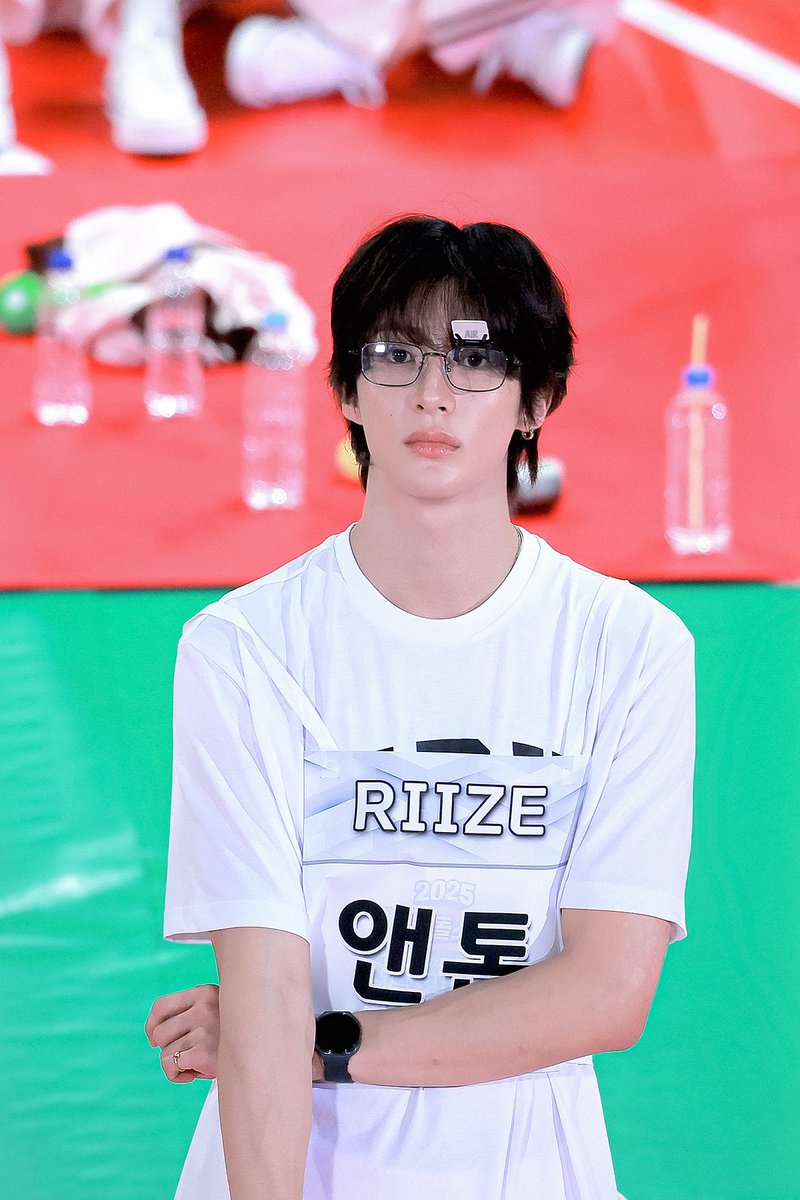 air4anton's tweet photo. 250825 아육대

#RIIZE #라이즈 #ANTON #앤톤 #찬영 #アントン https://t.co/WboJ63AdVi