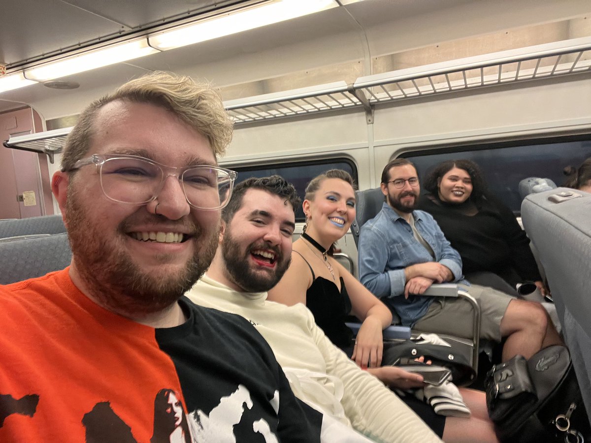 Kev3395's tweet photo. I truly become a better version of myself whenever I see Gaga live https://t.co/1M9PqX7Leb