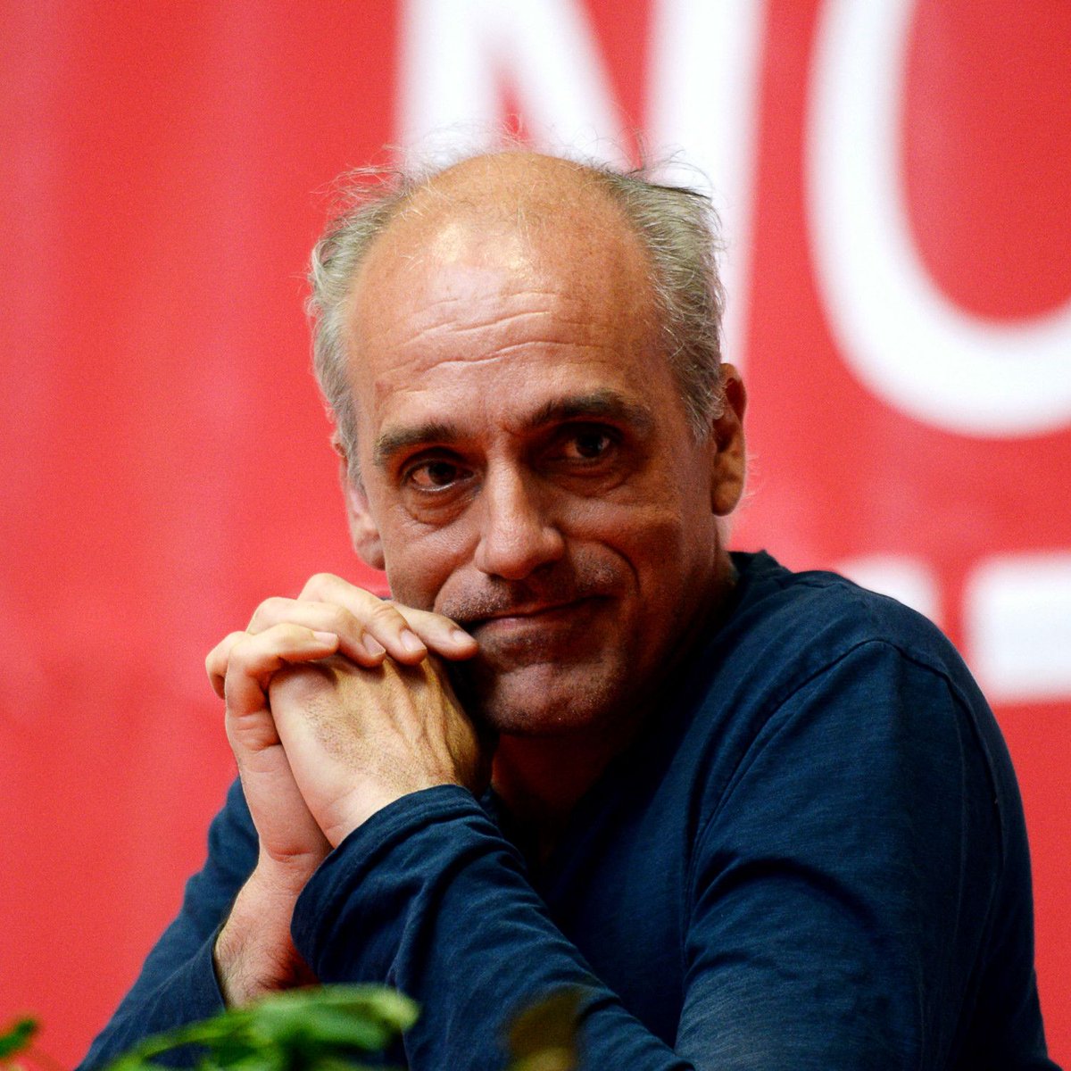 Barnier c'était 6,5% des voix.
Bayrou c'était 3,76% des voix.
Poutou c'est 0,77% des voix à la dernière présidentielle.

Allez, il est le prochain !