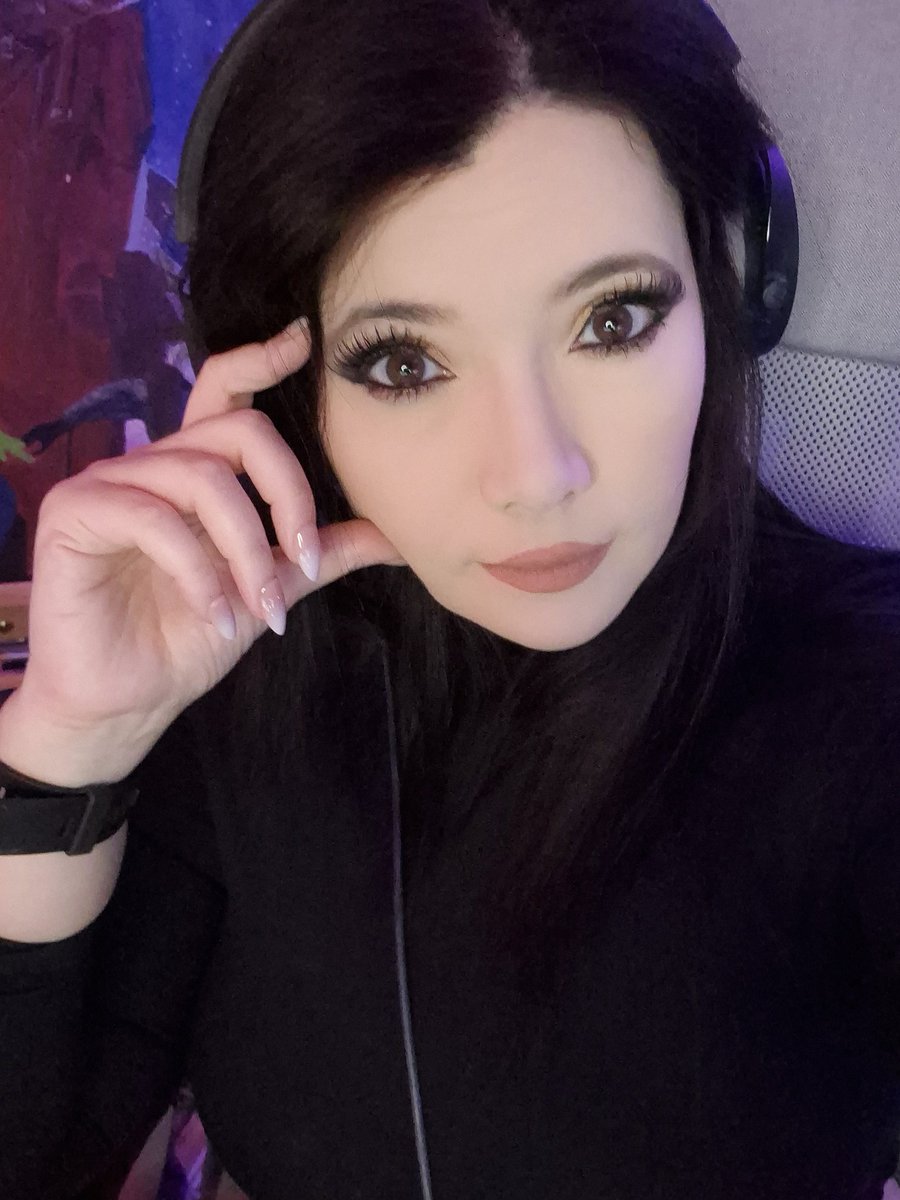 We're going up into space with #NoMansSky Come join the journey 🥰 #twitch #twitchstreams #TwitchStreamer #girlsoftwitch #twitchgirls