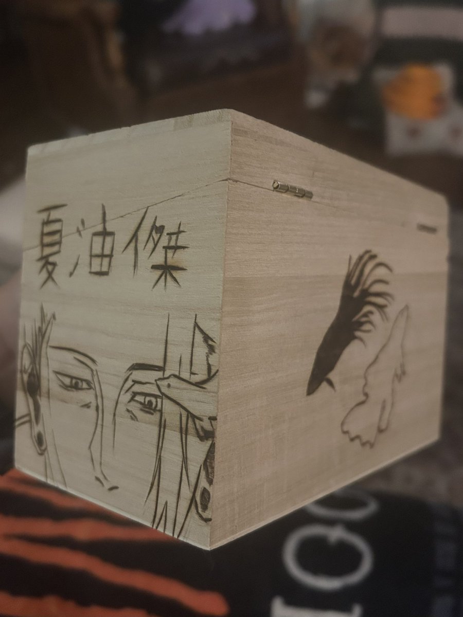 ru3g4rd's tweet photo. okay trying again here is the finished #stsg wood burned box!!!! https://t.co/5A8s1aitZJ