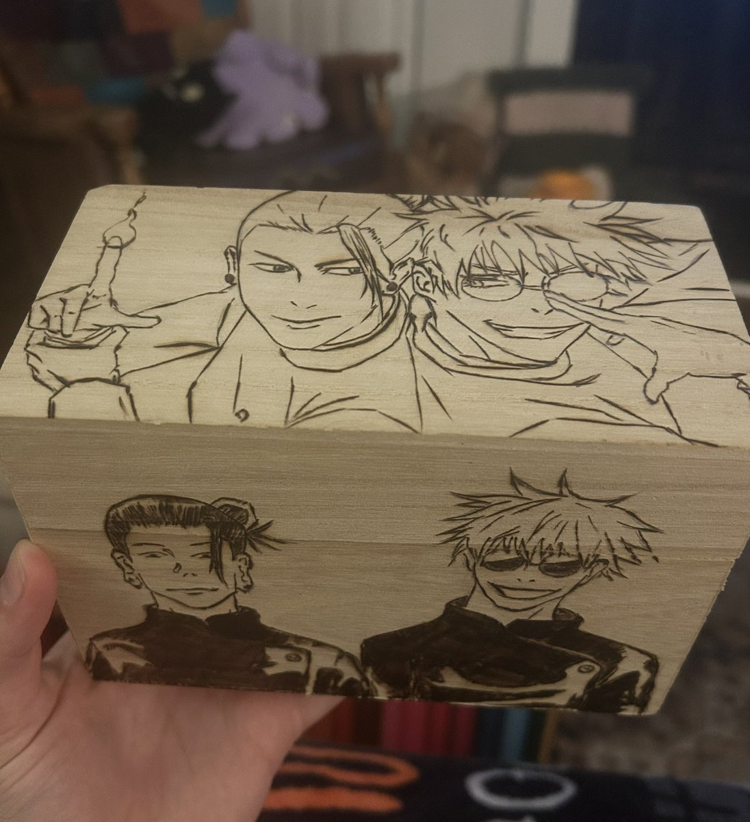 ru3g4rd's tweet photo. okay trying again here is the finished #stsg wood burned box!!!! https://t.co/5A8s1aitZJ