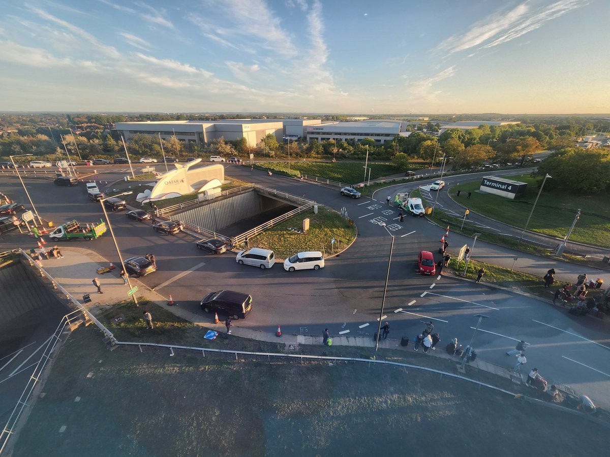 Junior Jones 😁 tweet media