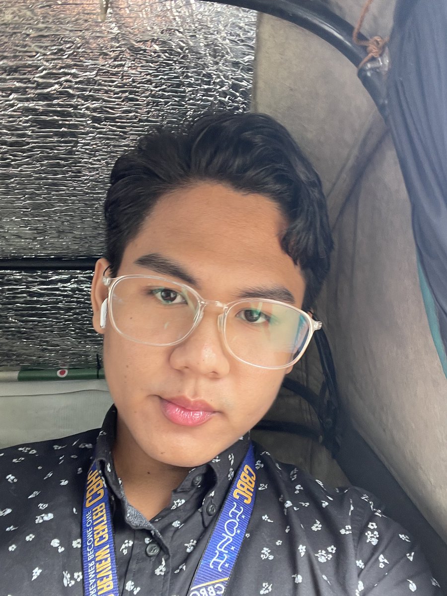 yellow_abyss's tweet photo. Me recently 🤷🏻 https://t.co/37WEngg51F