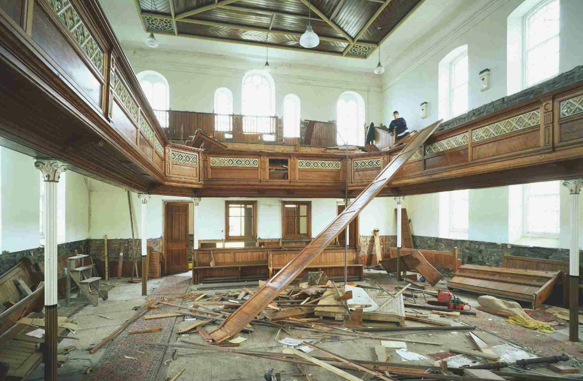 Comisiwn Brenhinol Henebion Cymru, or the Royal Commission on the Ancient and Historical Monuments of Wales, have two exciting new opportunities to join their team and work on their 'Capeli Cymru' project. 
Find out more on our website: buff.ly/3DDxsGA