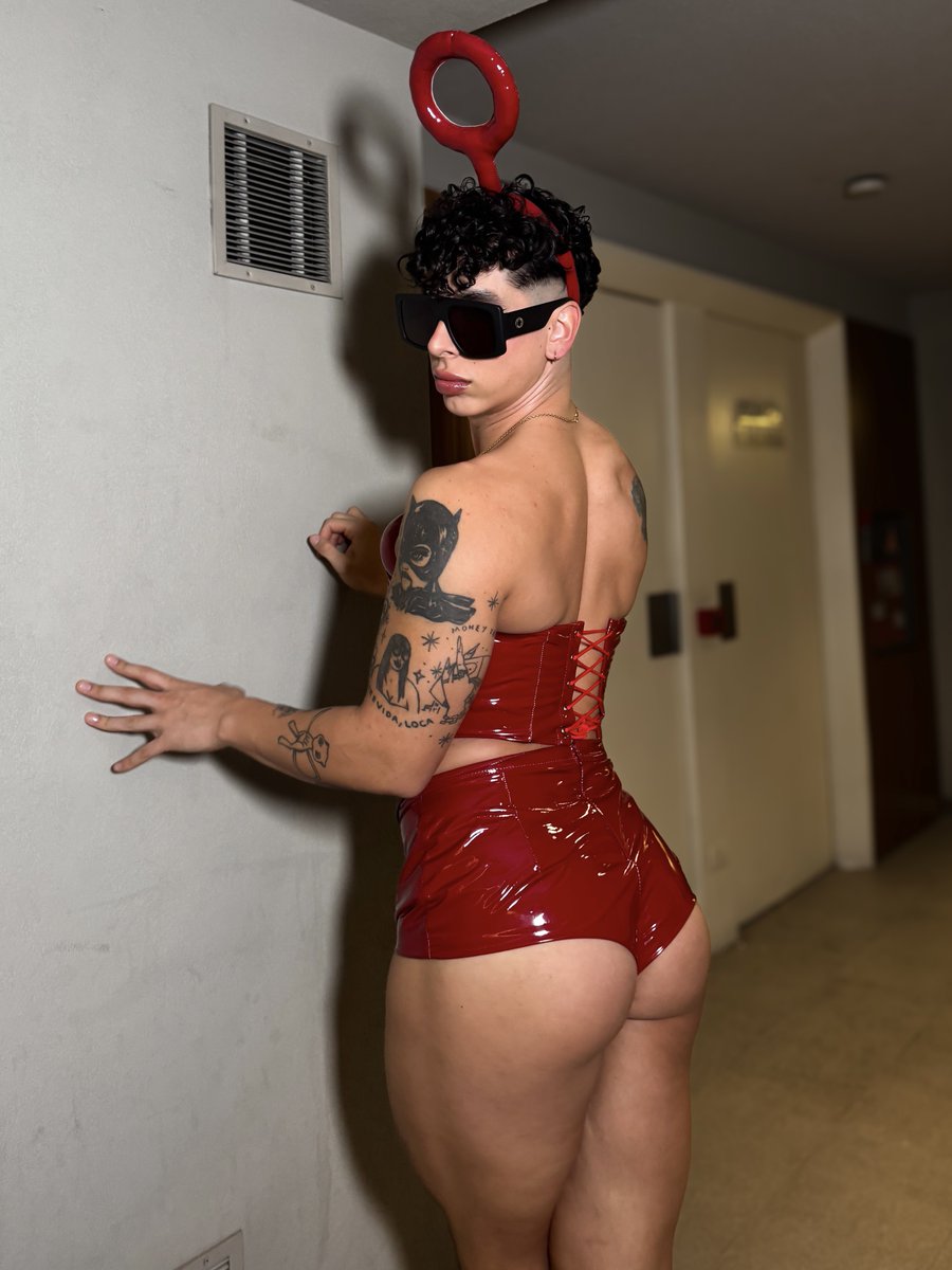 Po from Teletubbies but make it sexyy 💋
ADULTS only 🔞👉🏼 onlyfans.com/emivelax