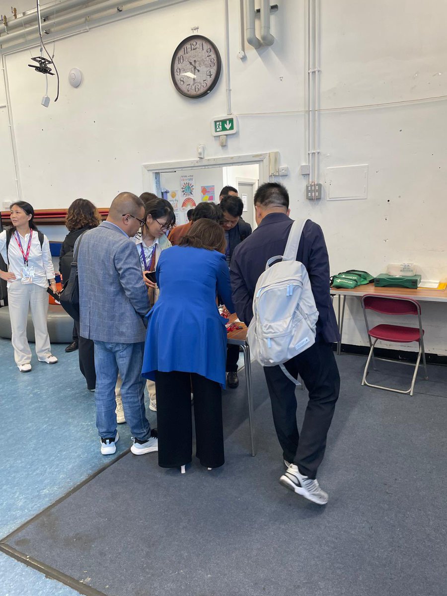 Grinling Gibbons Primary tweet media