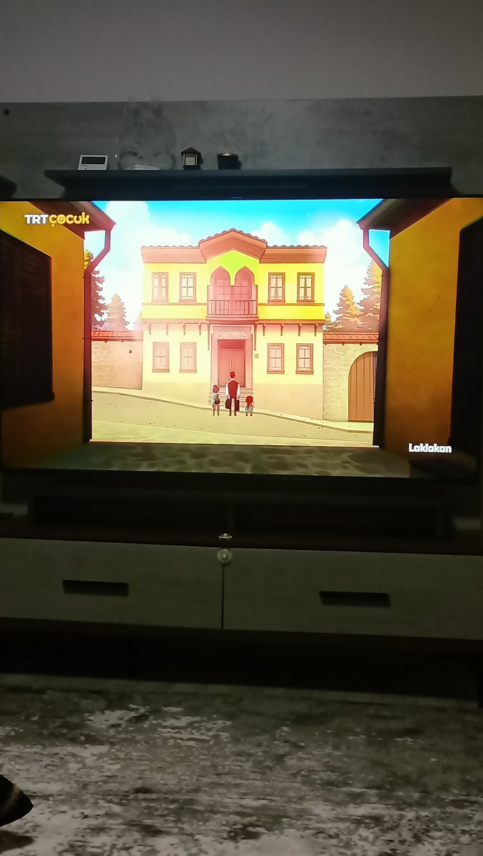 Mesela ben oğlum sayesinde  28 yaşında gurabahane-i laklakan ı öğrendim