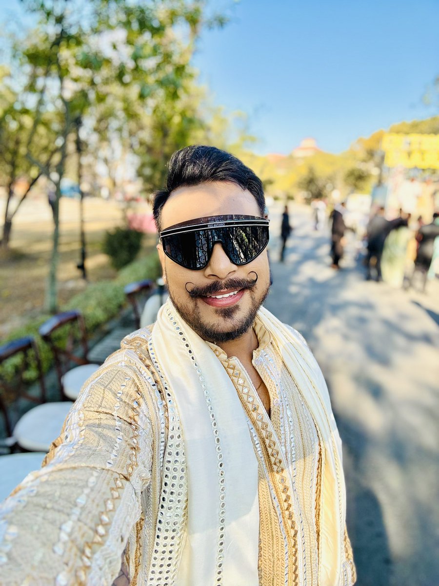 ankitshaw22's tweet photo. “Dressed in vibes you can’t ignore, living moments you can’t forget 🌟🌿”
.
#MrTalkative🇮🇳
.
#ClassyVibes #RoyalCharm #PositiveEnergy #GoldenGlow #IndianStyle #WeddingVibes #GoodVibesOnly #StyledWithConfidence #DesiSwag #EleganceRedefined #FestiveMood #DapperLook #Traditional https://t.co/N2CFl7ZqSF