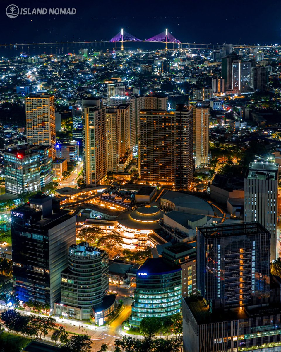 marvin99roa's tweet photo. @ethelcaintayo Ganun na ba talaga ka ganda yang BGC??? laging bukambibig nila yung area na yan.... ano ba pinagmamalaki ng isang lugar na yan? GUSALI??! 😂 Tapos Dadayo kayo ng Cebu, Palawan, Boracay or Siargao wow. Kami na taga Cebu wala kaming bilib sa BGC nyo 😂😂  Mas masarap tumira sa CEBU https://t.co/XkRXJG69Xs