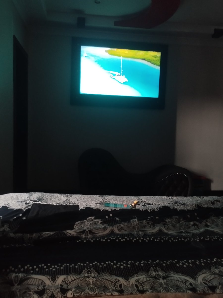 Alguna parejita  en el sur de Quito en el imperio para ahorita me pueden escribir solo parejas