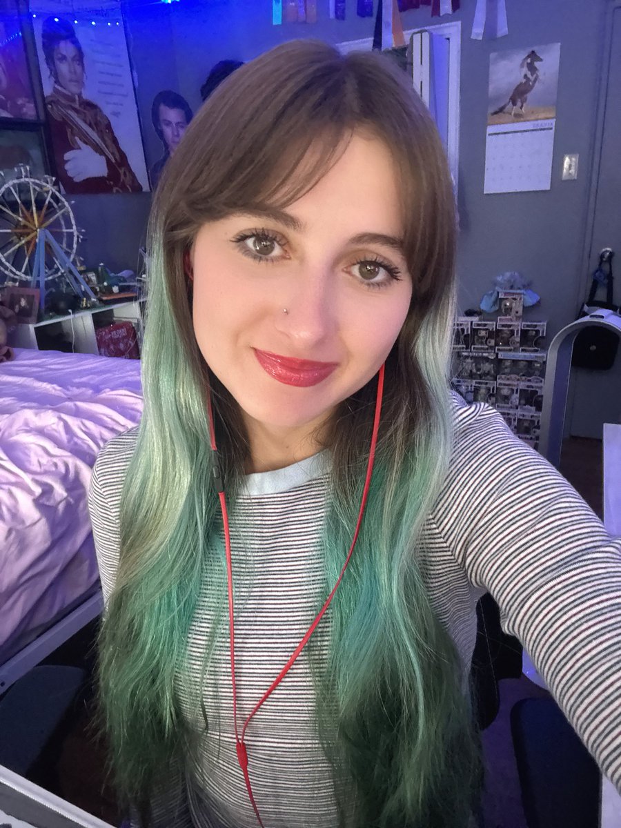 HouseOfSpice's tweet photo. Streaming rn! https://t.co/hxcyxh9dco https://t.co/nfdjtPONkl