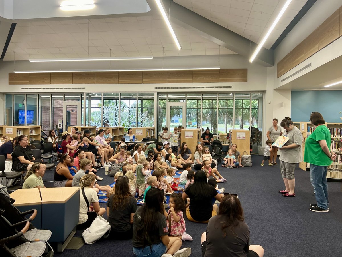 PascoLibraries's tweet image. Happy #InternationalLiteracyDay! 📚 At Pasco Libraries, readers of all ages can grow their skills and discover the joy of reading through books, digital resources, and programs. Visit pascolibraries.org or a nearby library branch to view all of our literacy-based offerings.