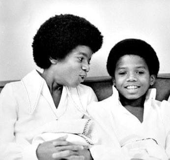 MJ Daily (@mjjdaily777) on Twitter photo 