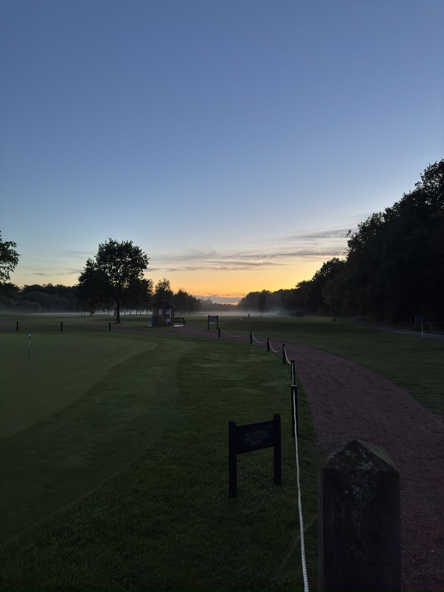 Eerie autumnal nights descending on <a href="/SandburnGolf/">SandburnHallGolfClub</a>
