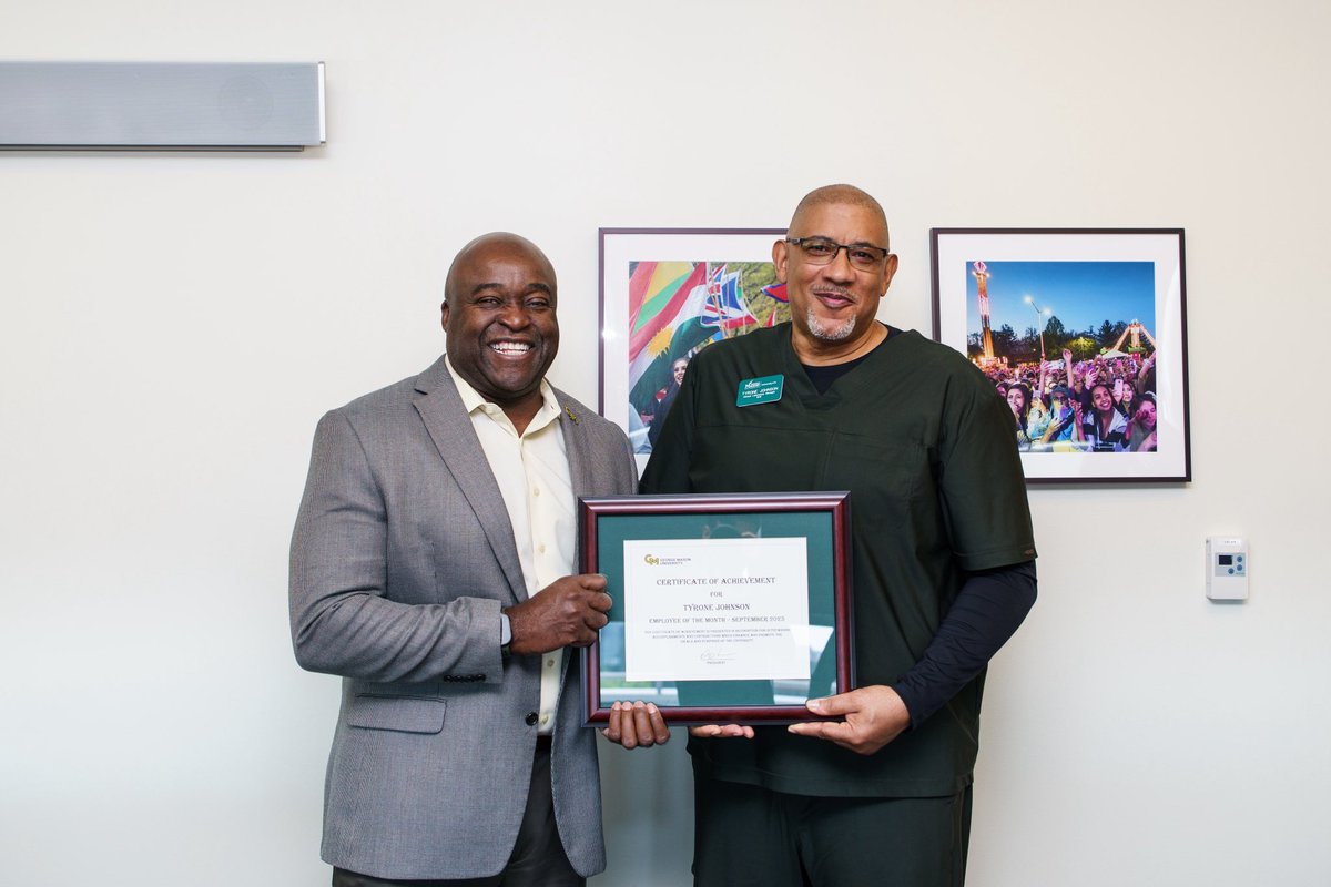 With Tyrone Johnson, our September employee of the month. You are the reason why we are great! #MasonNation #AllTogetherDifferent 

📷: OUB