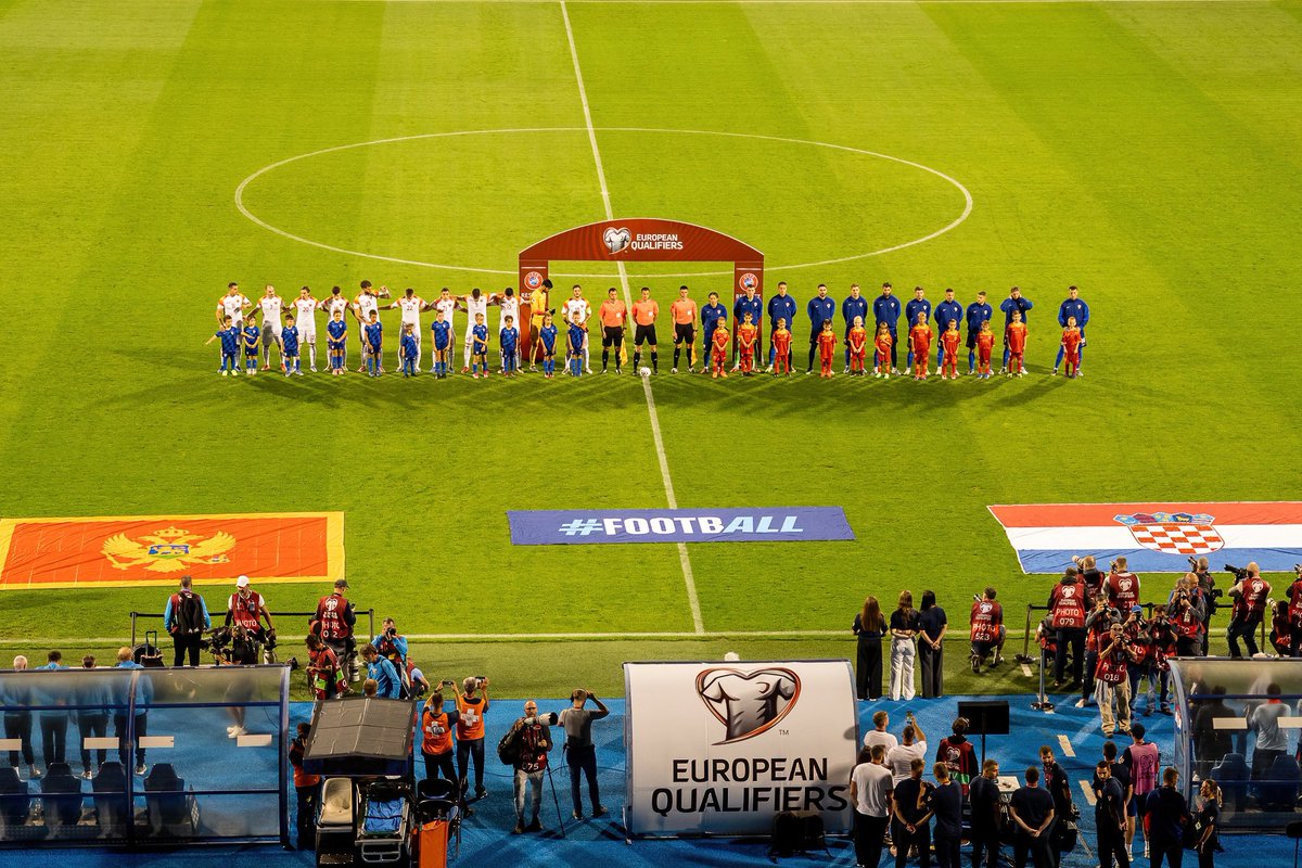 JakovMilatovic's tweet photo. Danas protivnici na sportskom terenu- ali prijatelji i saveznici kada je evropska budućnost Crne Gore u pitanju.

🇲🇪🤝🇭🇷

Uz dijalog, zajedničke vrijednost i prijateljstvo,  gradimo region mira, stabilnosti i napretka, jer u timu Evropa- svi su pobjednici! 🇪🇺 https://t.co/T1prOlZit8