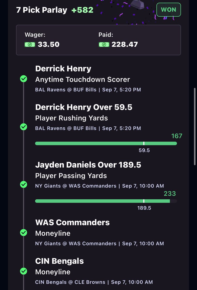 TailMeOrCry tweet media