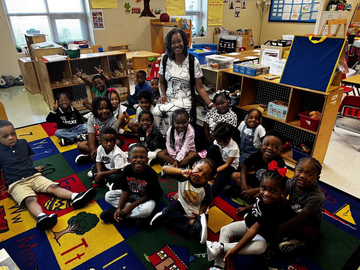 uche (@msuchengoddy) on Twitter photo Things have been moving so fast at Oakley ES, but we have been blessed to add another AMAZING TIGER to the team!! <a href="/DeShuntaAdams/">MsAdams</a> has been such an amazing addition! Please help me to welcome Assistant Principal Adams to Oakley <a href="/jasonjstamper/">Jason Stamper, EdD</a> <a href="/APJordan12/">Shannel Jordan</a> <a href="/BFGaskins/">Brannon F. Gaskins</a> <a href="/FultonCoSchools/">FultonCountySchools</a> Things have been moving so fast at Oakley ES, but we have been blessed to add another AMAZING TIGER to the team!! <a href="/DeShuntaAdams/">MsAdams</a> has been such an amazing addition! Please help me to welcome Assistant Principal Adams to Oakley <a href="/jasonjstamper/">Jason Stamper, EdD</a> <a href="/APJordan12/">Shannel Jordan</a> <a href="/BFGaskins/">Brannon F. Gaskins</a> <a href="/FultonCoSchools/">FultonCountySchools</a>