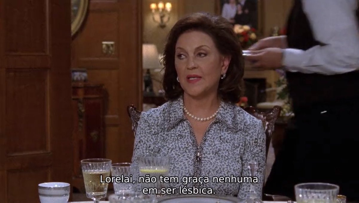 cigarro sabor suvaco de mulher. tweet media