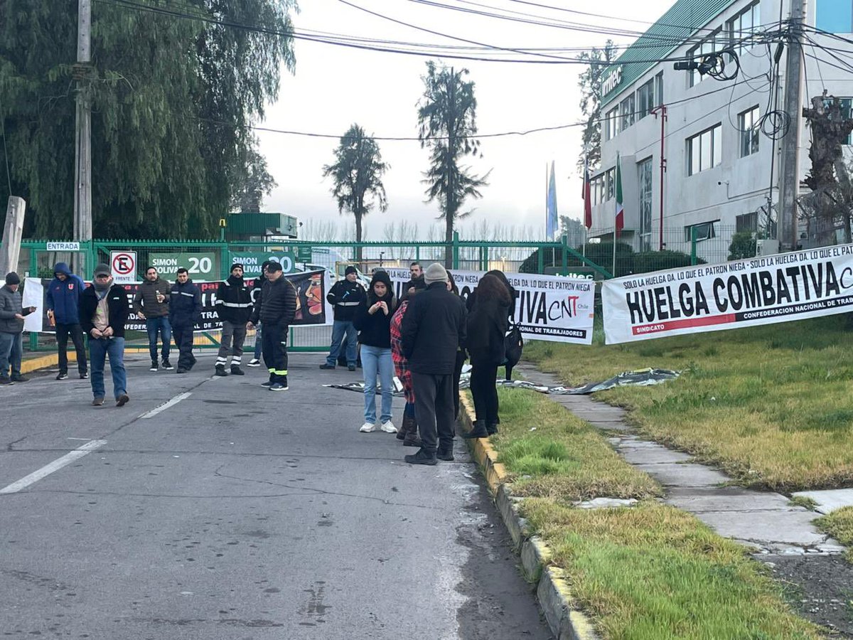 1er día de huelga SINDICATO DE EMPRESA DE TRABAJADORES IRRITEC, ante  la intransigencia y mezquina oferta de la empresa. Se materializa su primera  huelga. Solo falta tu Solidaridad!
#CuentaConCNT