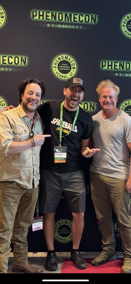 Had such a fun time in Utah this week. The highlight was definitely spouting #SpaceBalls quotes with <a href="/Tsoukalos/">Giorgio A. Tsoukalos</a> and <a href="/travisstaylor1/">Travis S Taylor</a> at #Phenomecon