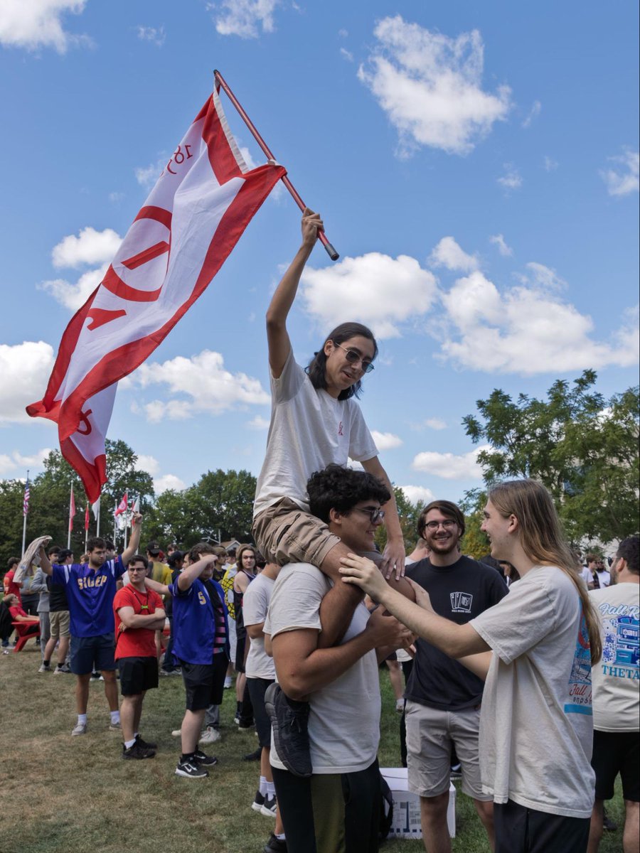 bradleyu's tweet image. Brotherhood starts here. Congrats to all the new IFC members! 🅱️

#BradleyUniversity #BeYouBU #GreekLife #Fraternity