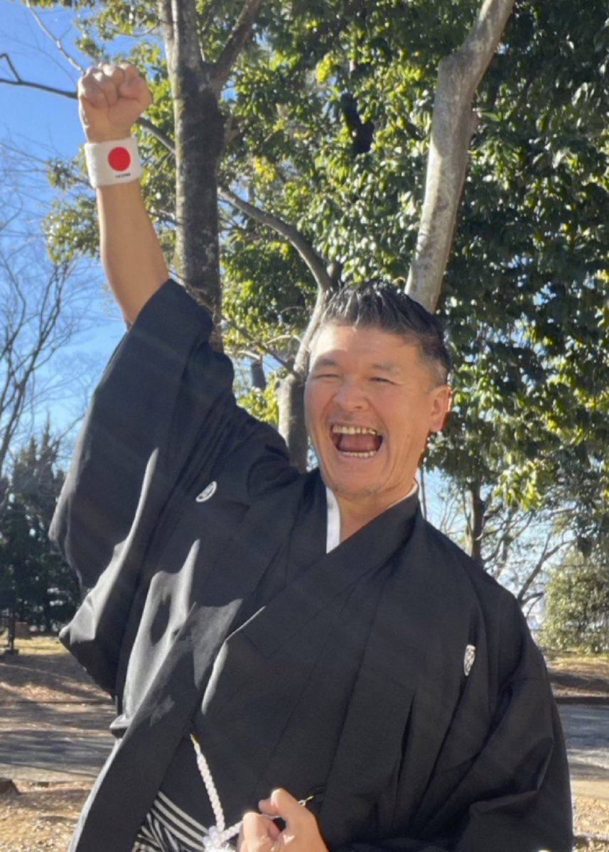 皆さん😊
おはようございます😊

『外国人に参政権を❗️』

そう訴える人達がいるよな❓😒

グローバル社会❓😒共生社会❓😒

冗談じゃねぇぞコノヤロ〜💢

日本の事や自分の住む地域の事を

決めるのに外国人に

キャスティングボートを

握らせていいと思うかい❓🫵😒

日本人の力で日本を護ろうぜ‼️