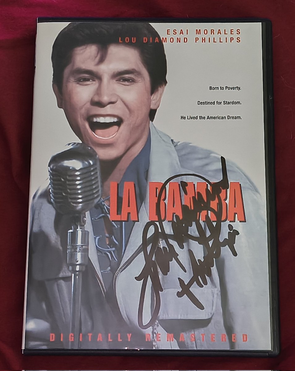 Caroline Davis tweet media