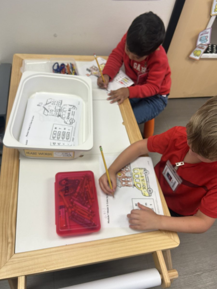 Sarah Stockdale tweet media