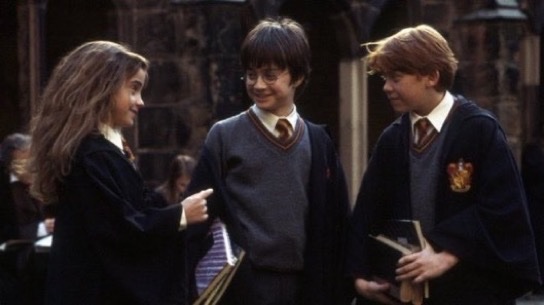 TheDailyHPotter's tweet photo. 2001, the year the best movies were released 🍿 https://t.co/T6VFzOicZo
