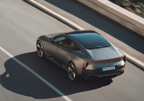 PleinPhare_'s tweet photo. La Polestar 5, grande berline fastback inspirée du concept Precept, fera ses débuts publics au Salon de Munich. Commercialisation prévue courant 2025. ⚡🚘 #Polestar5 #ElectricCar

📸Polestar

💬Vos avis sur le design ? https://t.co/O1aNCfr2ha