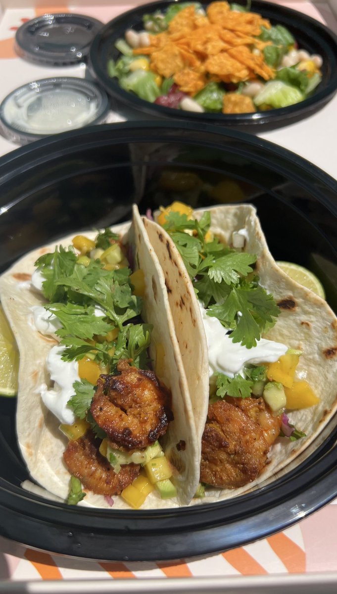 KsaMellow's tweet image. كل دول العالم مجتمعة في مطبخ #ميلو 

وجبات يومية بدون ملل ولا تكرار 🤯
مطبوخة في البيت بطريقة صحية مدروسة ⚖️
بدون تأنيب ضمير وبدون حيره وتفكير 🤩