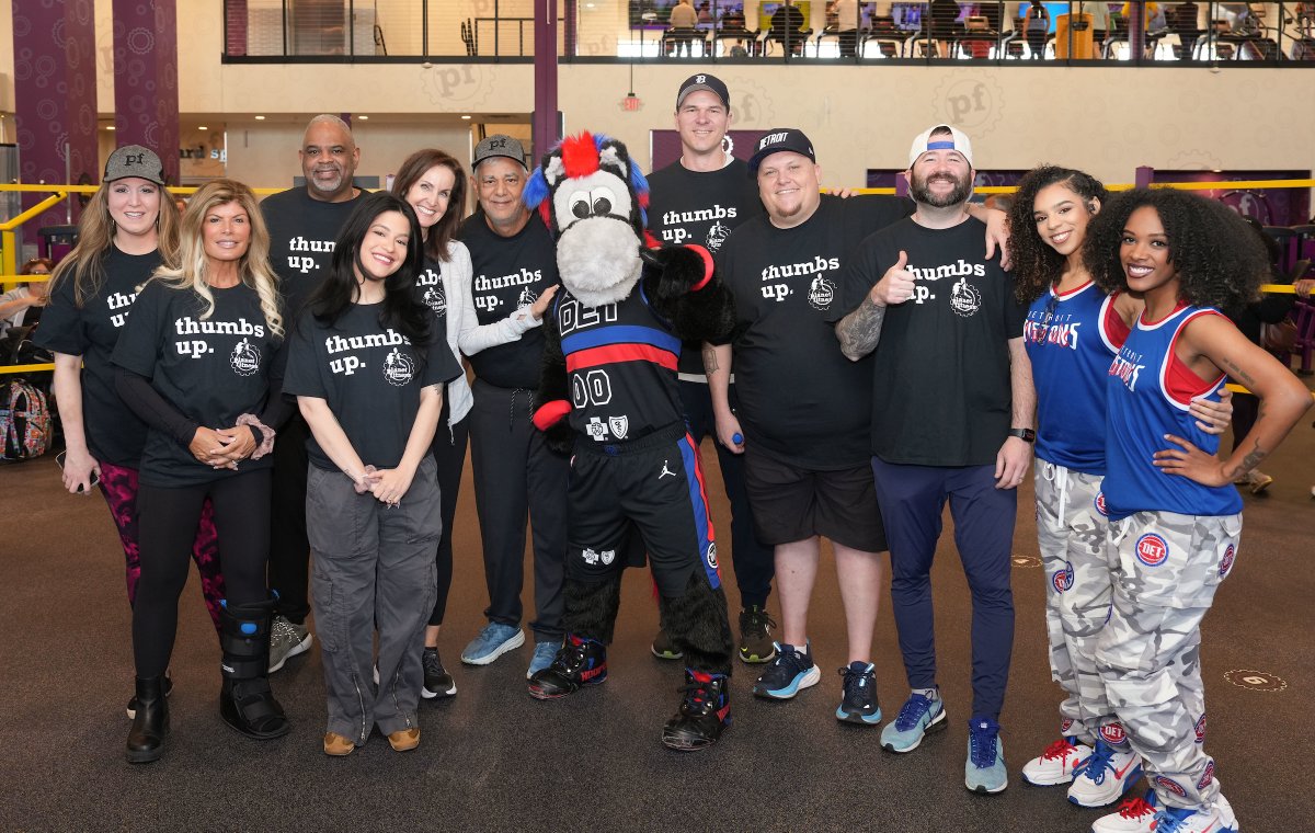 pffranchisee's tweet image. Planet Fitness Detroit Co-Op, EPIC Fitness and Impact Fitness, welcomed their members to bust a move during the groups’ dance contest in Michigan. Learn more about how members were able to showcase their talent in the article on our website here: tinyurl.com/y2s2hxkd #pfifc