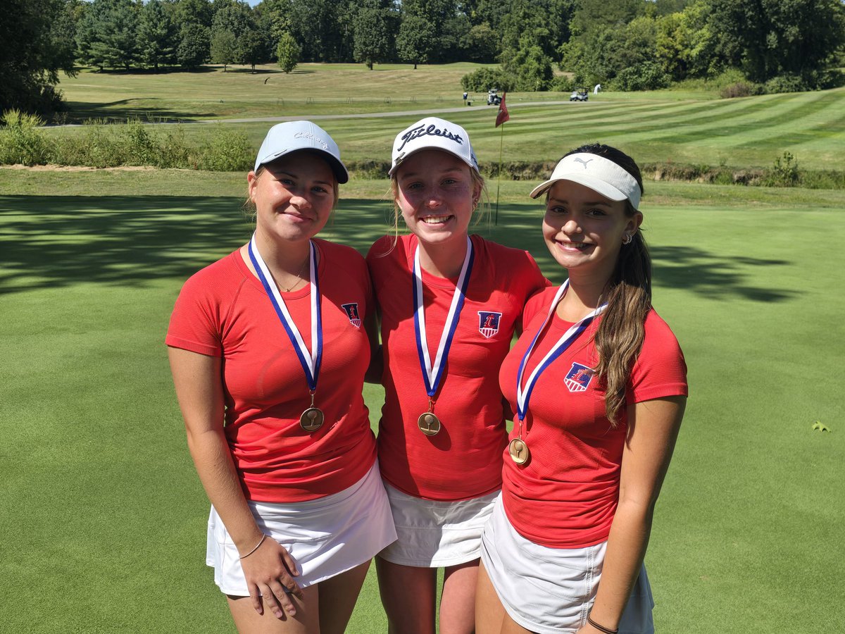 LHS_girls_golf's tweet photo. Beautiful day for golf! 
🏅LHS had 3 girls place top 10 in the Washington Tournament🏅

Individual overall medals earned by: 
🏅Payton L. - 3rd
🏅Morgan B. - 7th
🏅Emerson S. - 10th https://t.co/CyzNCkkiCC
