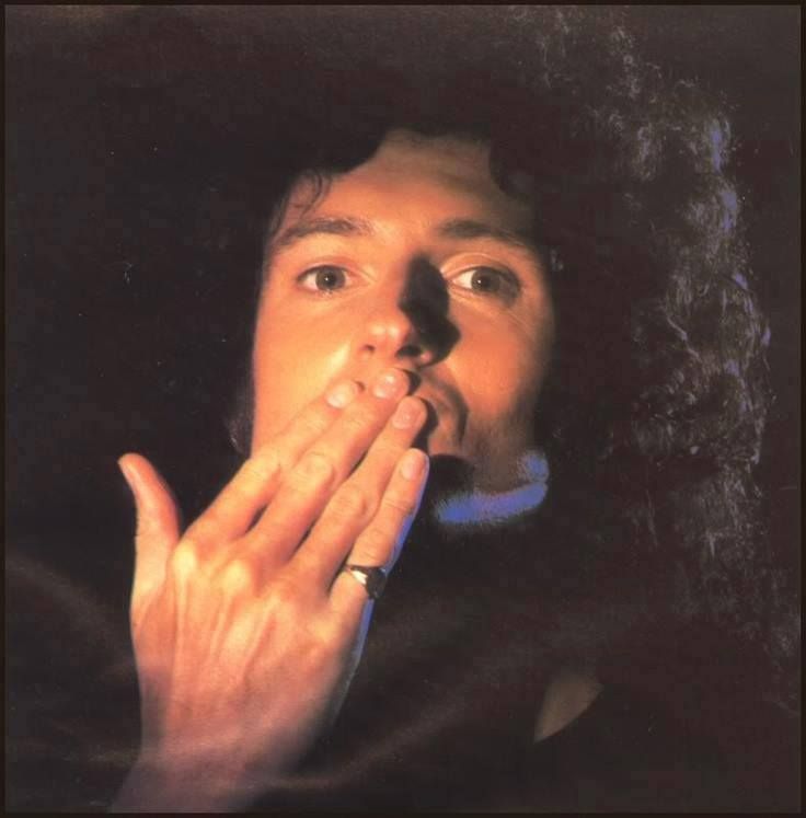 post de apreciação ás mãos do brian