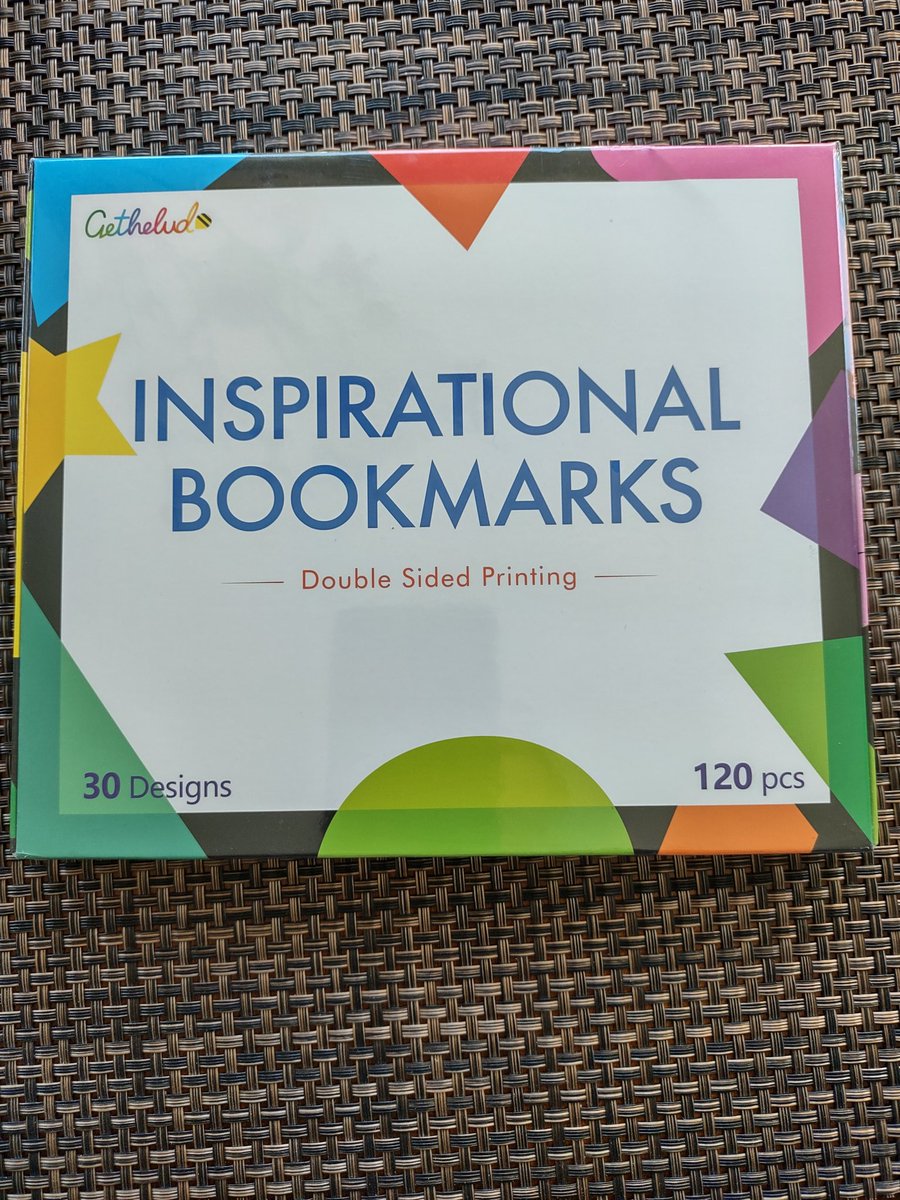 What a nice surprise I found after school today! Thanks <a href="/joypcoffee/">joycoffee</a> for sending these awesome bookmarks. My fifth grade readers are going to love them. 📚❤️
#clearthelist  #ThankYou