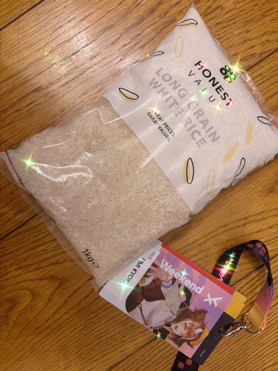 KyokuUmi's tweet image. i went to vexpo and all i got was this bag of rice