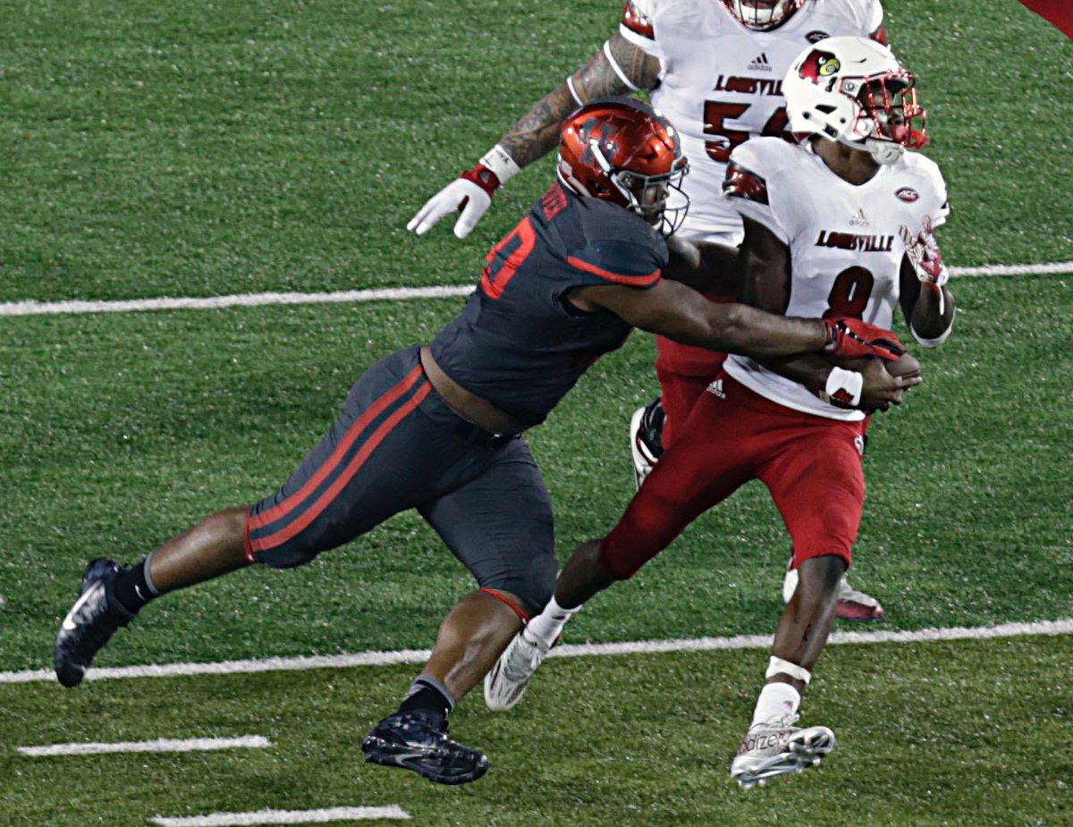 The Ed Oliver/Lamar Jackson love story goes way back #BillsMafia