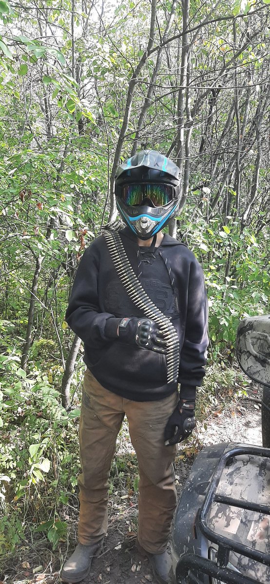 Jeebermonkey's tweet image. Things you find while quadding...