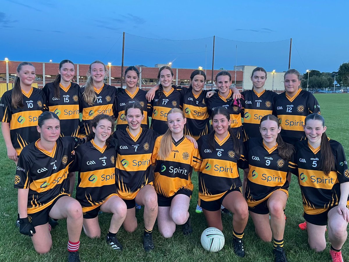 Hard luck to our Minor Girls who battled hard tonight but unfortunately came up short against St Patrick’s (P) in Cornelscourt 🙌

They Girls wore their new jerseys which are kindly sponsored by Spirit Motor Group 👏

The Girls are back in action, well done girls 👊

#GersAbú💛🖤
