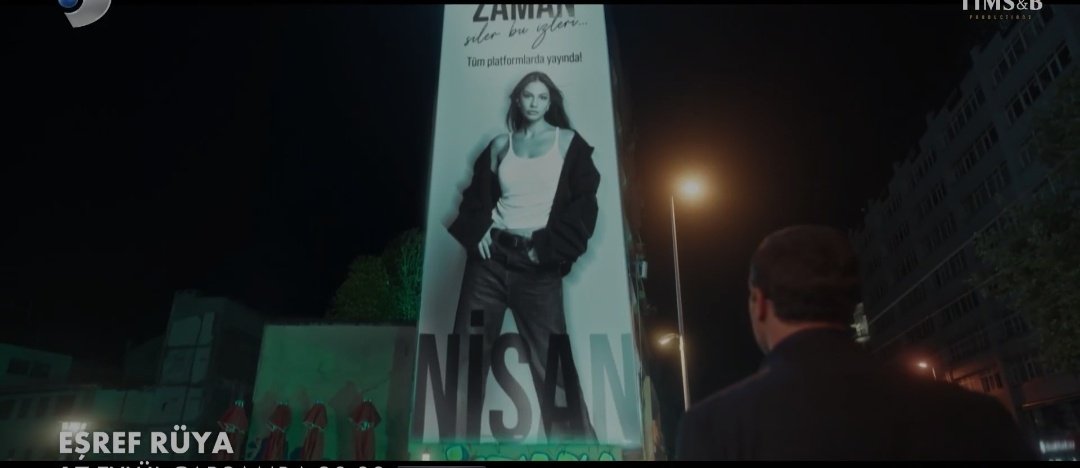 ItsMaissaD's tweet photo. Pop star Nisan is here 😭
#esrefrüya https://t.co/6KVEBvgwbg