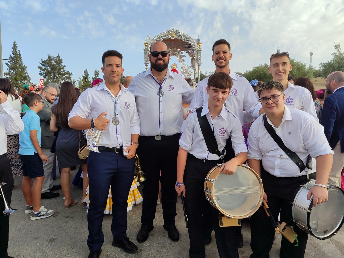 Hoy lunes día 8 de septiembre, una representación de nuestra banda ha participado junto con las demás bandas de Santaella en la salida procesional de la Virgen del Valle 🤍🩵después de 10 años desde su última salida. Un gran día para el recuerdo.
#SIEMPREGRANDES 
#virgendelvalle