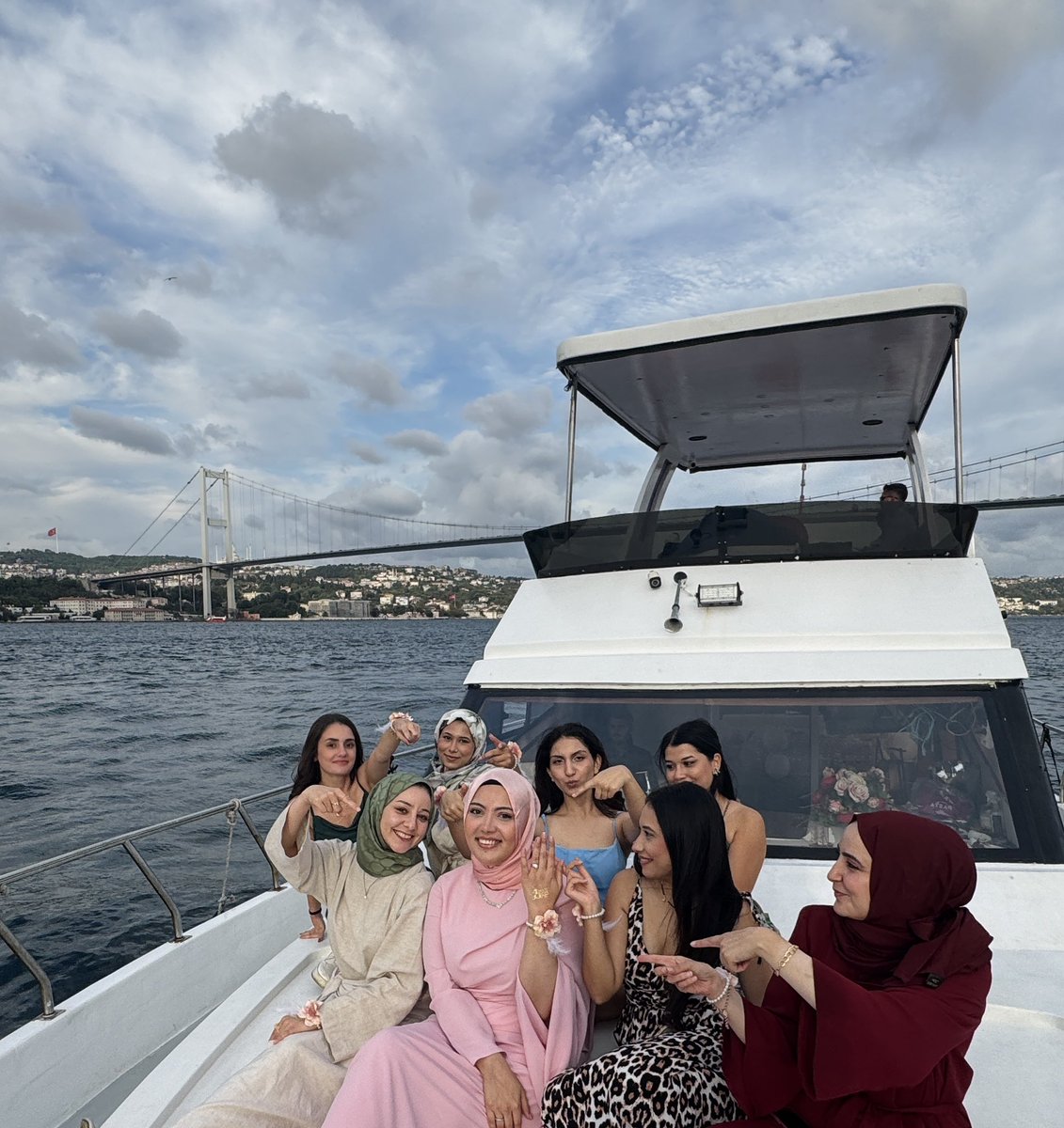 Kübra Koç tweet media