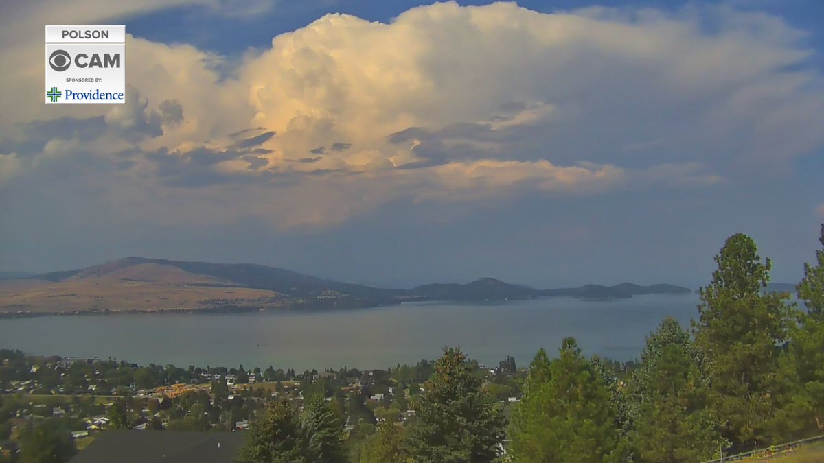 kpaxnews's tweet photo. 2:49pm - Awesome view from #polson of that thunderstorm about to roll over the northern end of Flathead Lake! Heads up Lakeside & eventually Woods Bay!
Track with @ErinWxΒ ---> https://t.co/rXDnCCmKoWΒ
#mtwx #Montana https://t.co/dKnlShSBKq