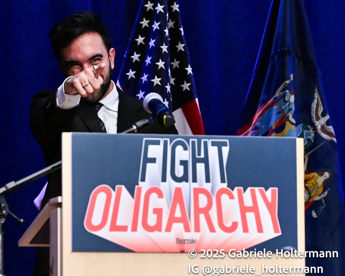“I find it hard to understand how the major Democratic leaders in New York state are not supporting the Democratic candidate,” Sanders said.